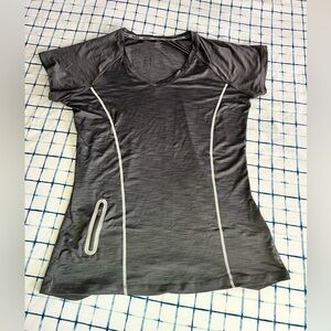 Women’s used Reebok top Size M